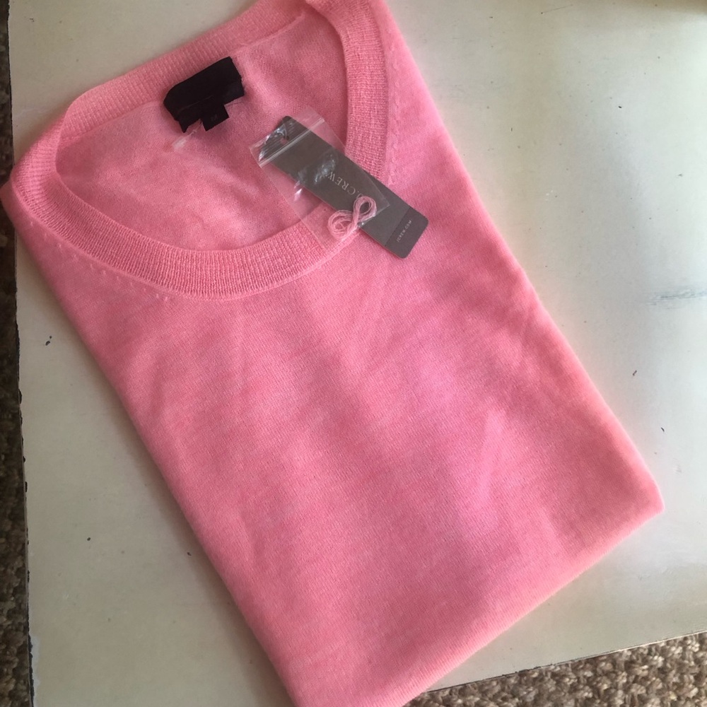 New w Tag: J Crew Lightweight Full Cashmere Tank or Sweater Vest. Size Medium - Picture 5 of 13